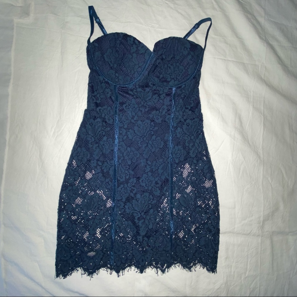 lace dress